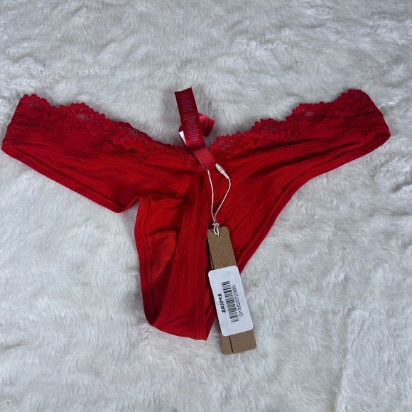 Skims Fits Everybody Lace Dipped Thong Cayenne Red PN-THG-9371 Womens Size M NEW - Picture 5 of 11